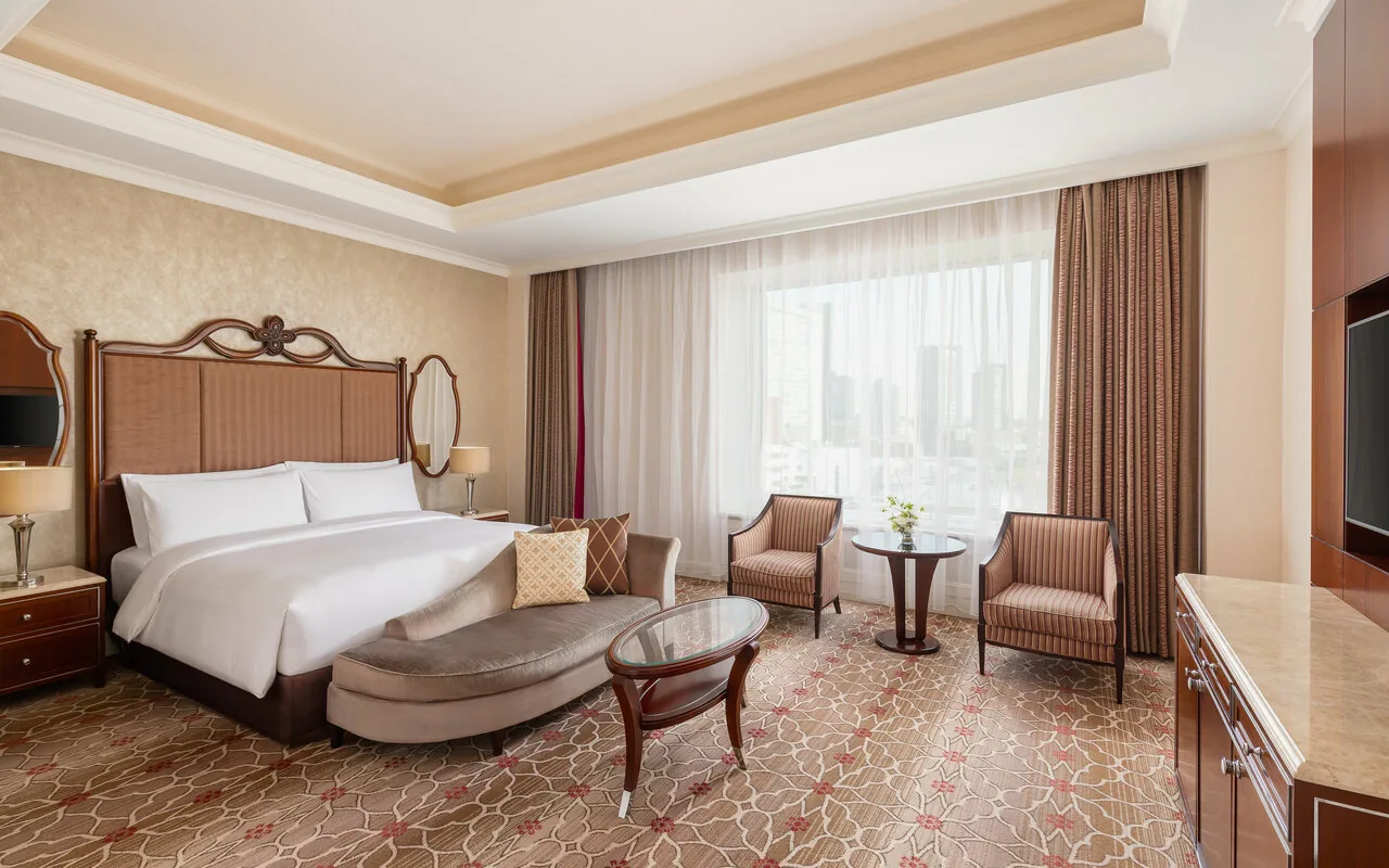 Завтрак в отеле Lotte Hotel Moscow